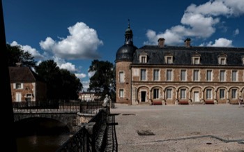 Château de Pierre-de-Bresse 